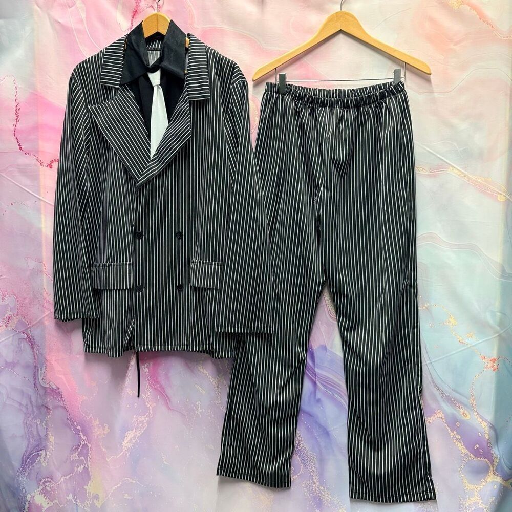Spirit Halloween L Mafia Mob Boss Gangster Smooth Criminal Black Pinstripe Suit